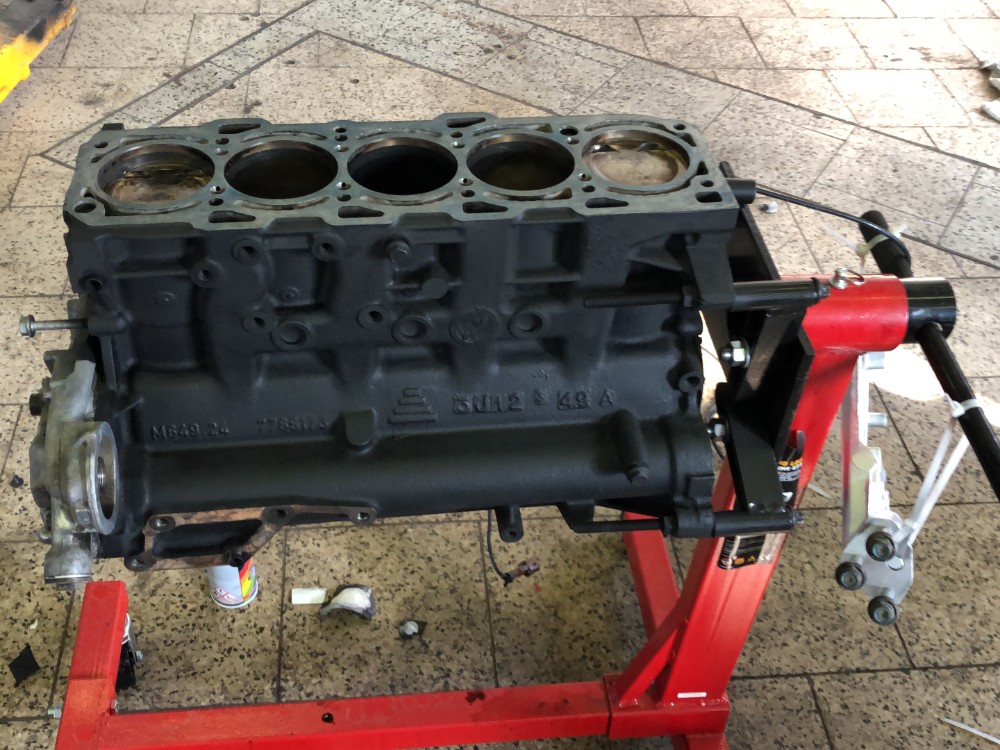 Práce na motoru
